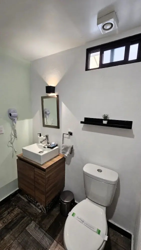 A30 Plaza Acequia Suite Black Plus