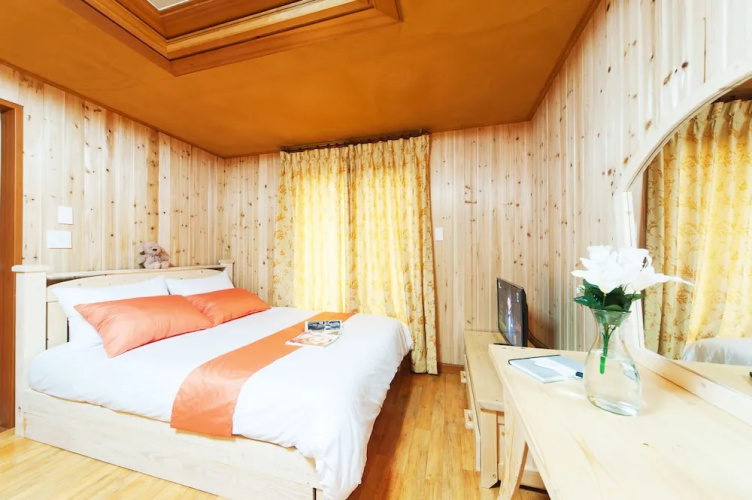 Nakwon Beach House