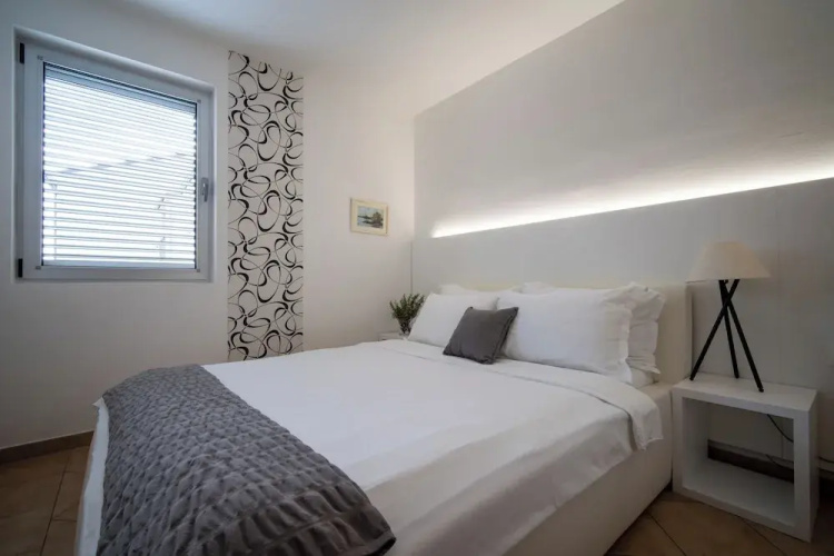 Apartments Valbruna