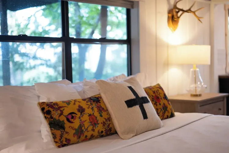 The Woodsman Lodge