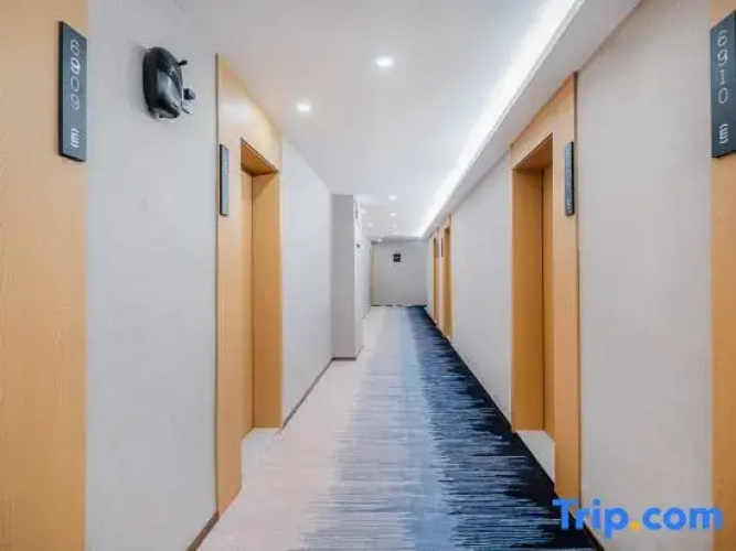 Yilong Anyue Hotel