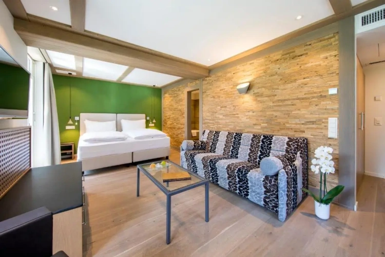 Deluxe Double room with Eiger view
