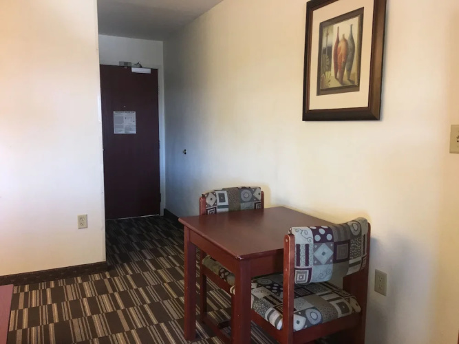 Microtel Indianapolis Airport