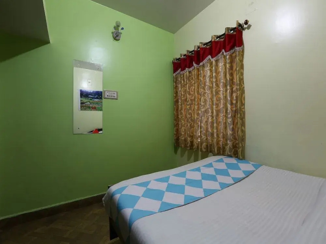OYO 19919 Home Mountain View 2BHK Ooty Lake