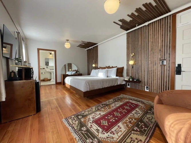 Premium room