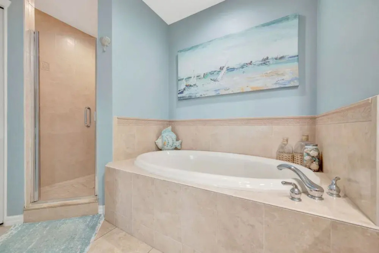 Harborview Grande Condominium
