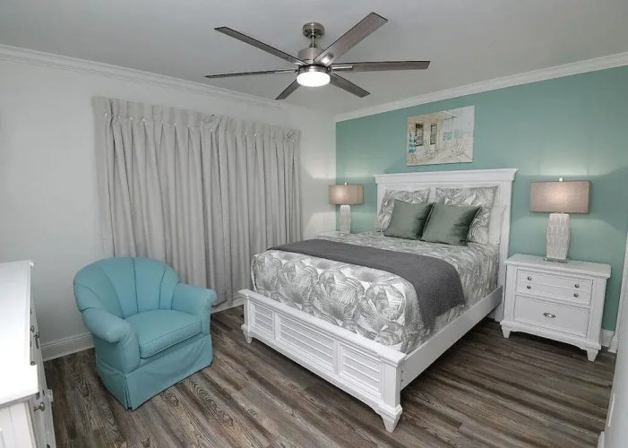 Emerald Beach 325