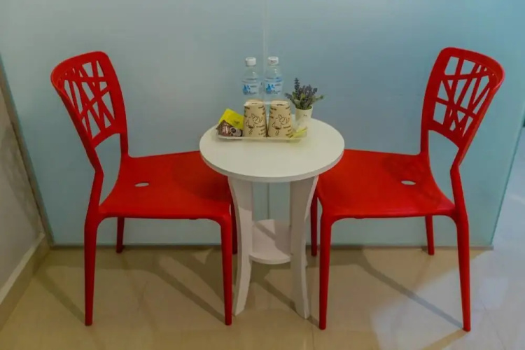 U Plus Budget Hotel