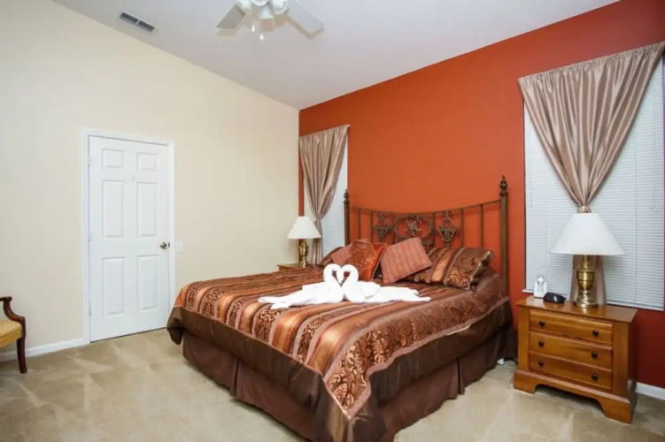 Windsor Palms 8046