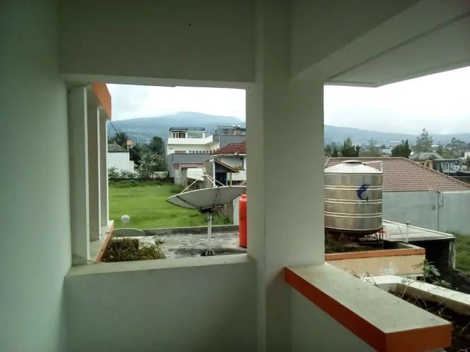 4 Bedrooms Villa