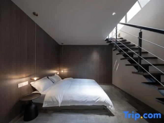 2 Bedrooms Apartment with view