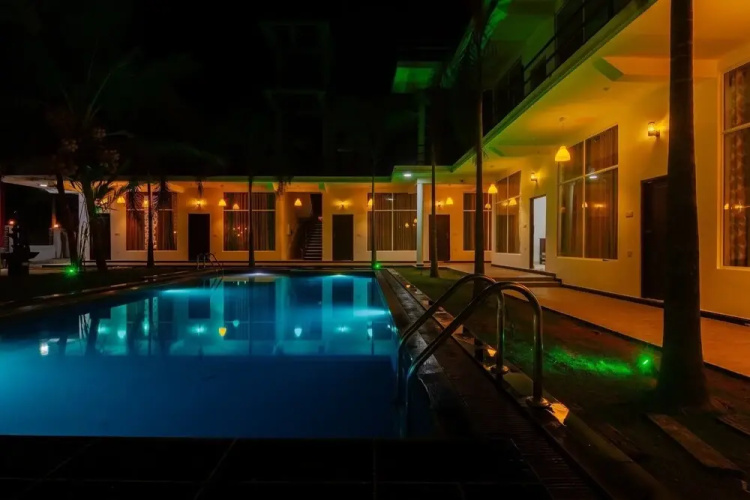 White Pearl Resort