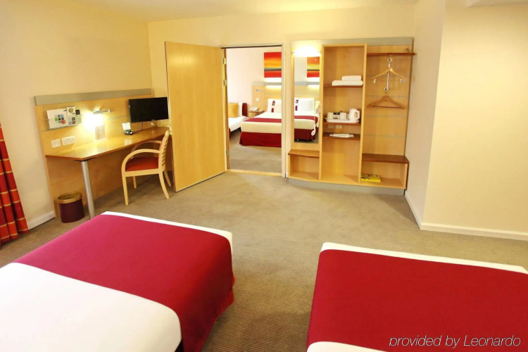 Holiday Inn Express Birmingham Redditch by IHG