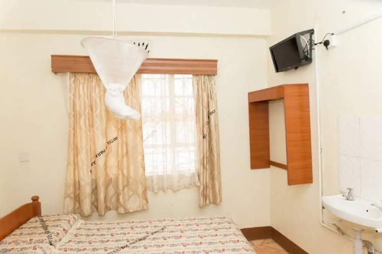 Sixty Two Paradise Hotel