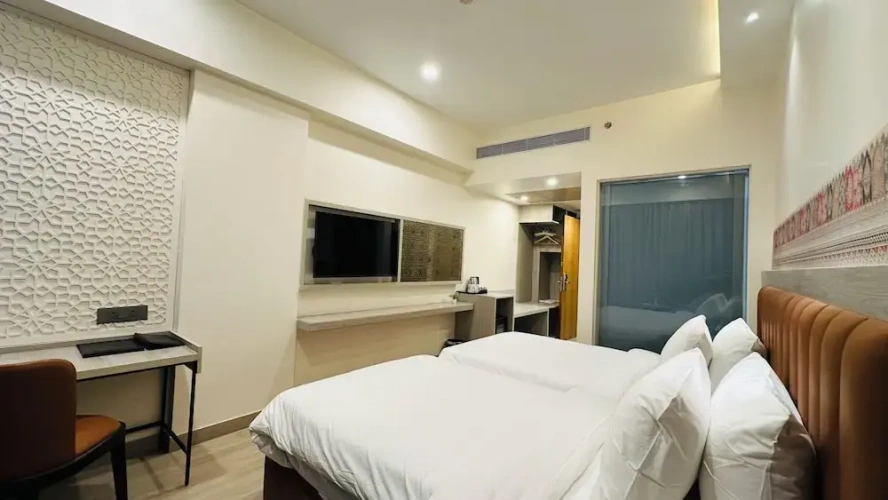 Standard Twin Club room