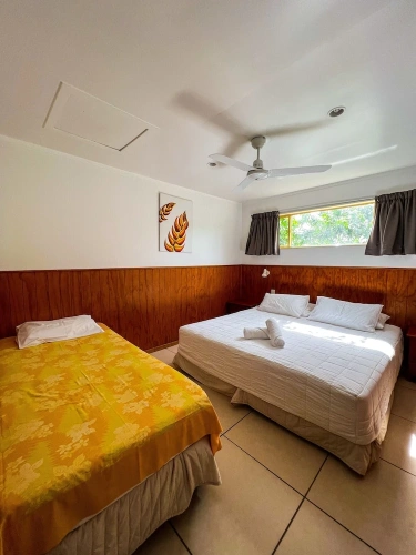 2 Bedrooms Apartment