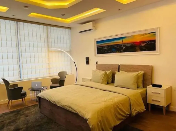 Smart Service Apartments