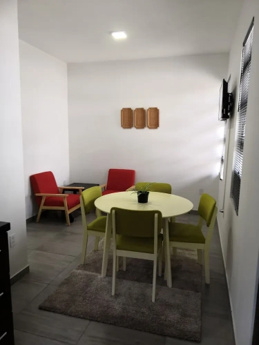 2 Bedrooms Quadruple Apartment