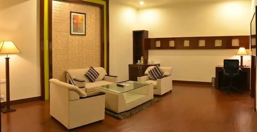 Devashish Hotel