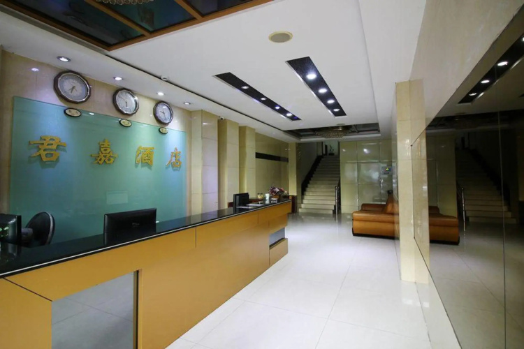 Junjia Hotel