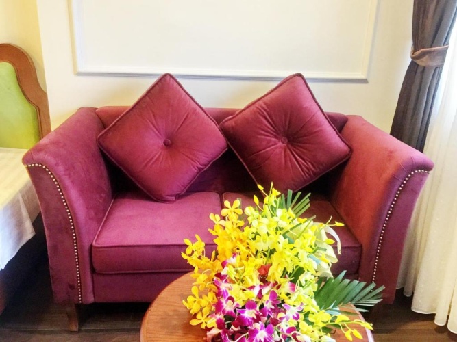 Deluxe Single Suite