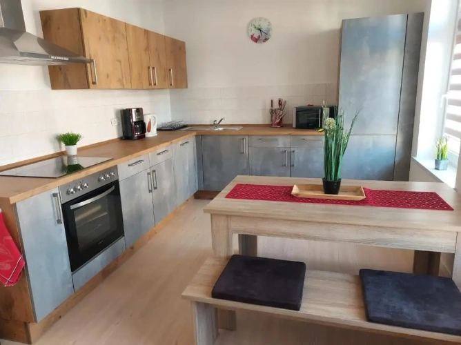 2 Bedrooms Apartment