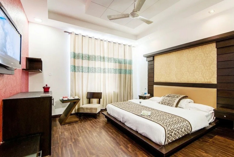 Maxfort Huda City Centre