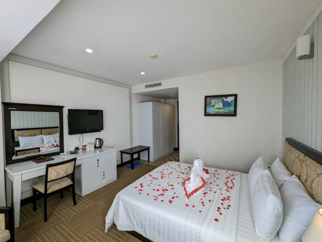 Superior Twin room with view