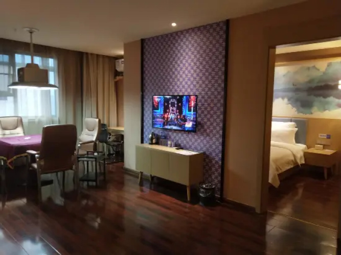 Youcheng Hotel