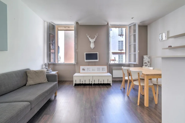 L'étudiant Apartment 1