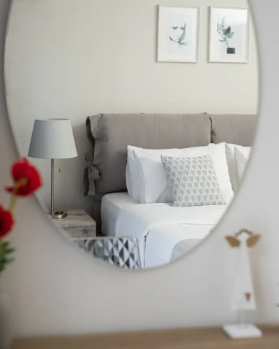 2 Bedrooms Business Apartment with balcony and with city view