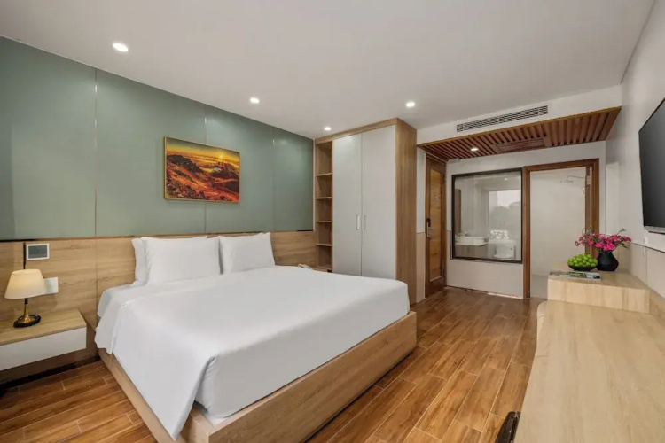 Happy House Hotel & Apartment