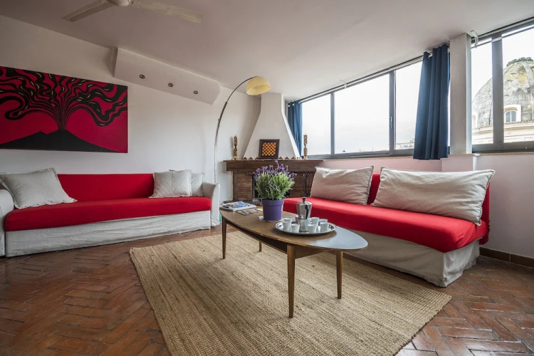 Naples Tours and Flats S.r.l.