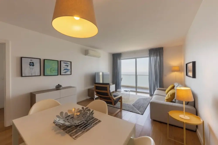 1 Bedroom Apartment with sea view