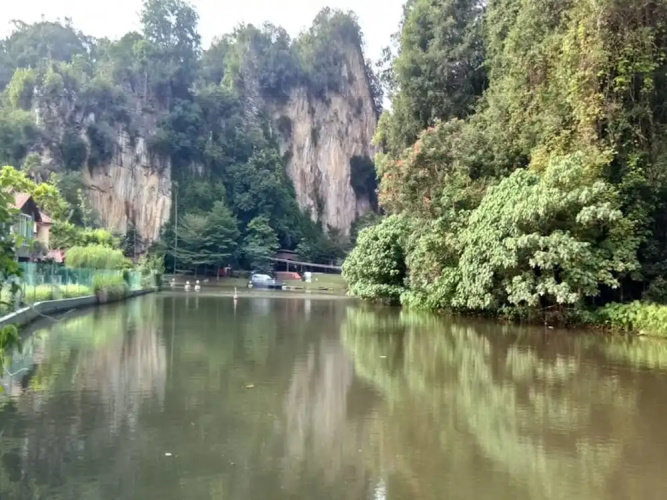 LostWorld @ Twin Luck Homestay