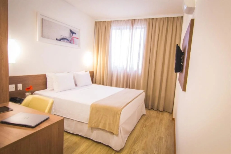 Hotel Samba Linhares