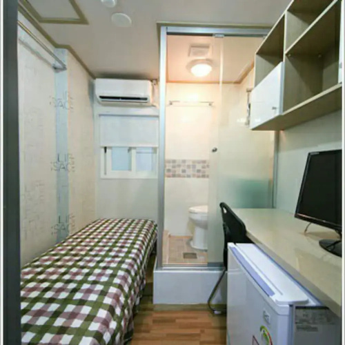 Happy House Jongno