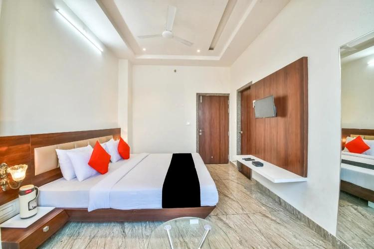 Deluxe Triple room