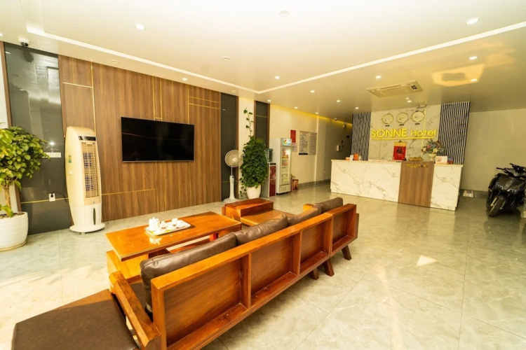 Sonne Hotel