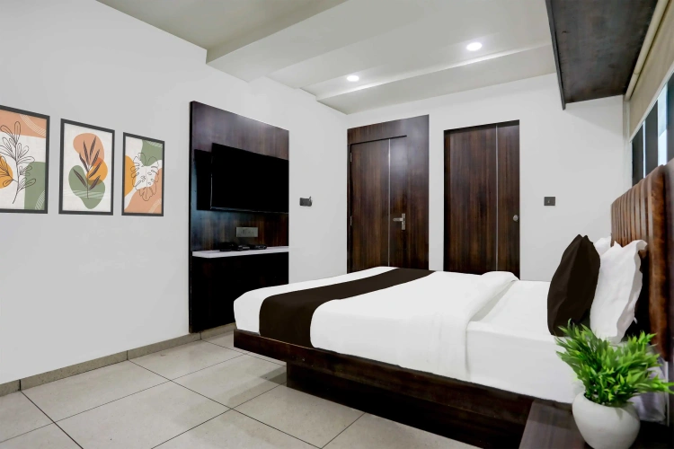 Classic Triple room