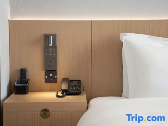 Premium Twin room
