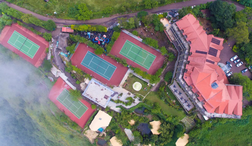 Ravine Hotel Over view