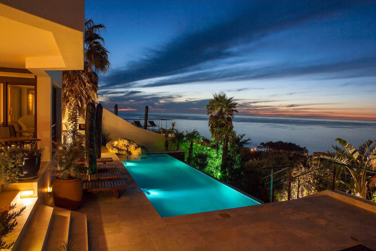 Atlanticview Cape Town Boutique HotelOver view