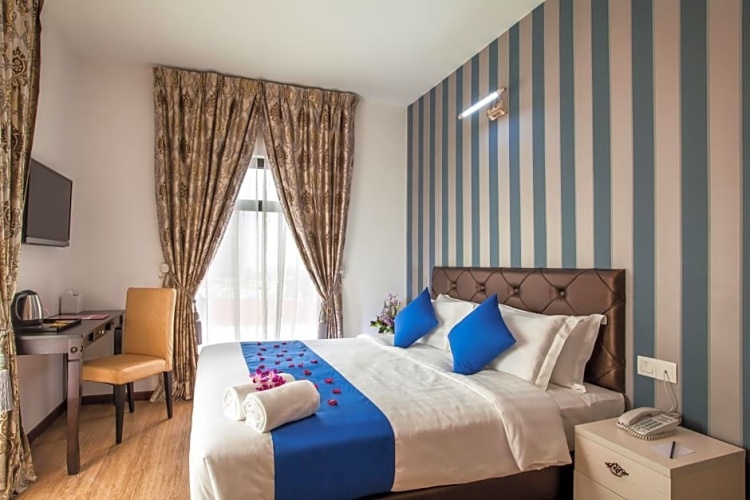 Double Suite