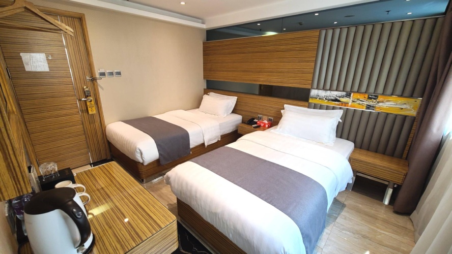 Standard Twin room