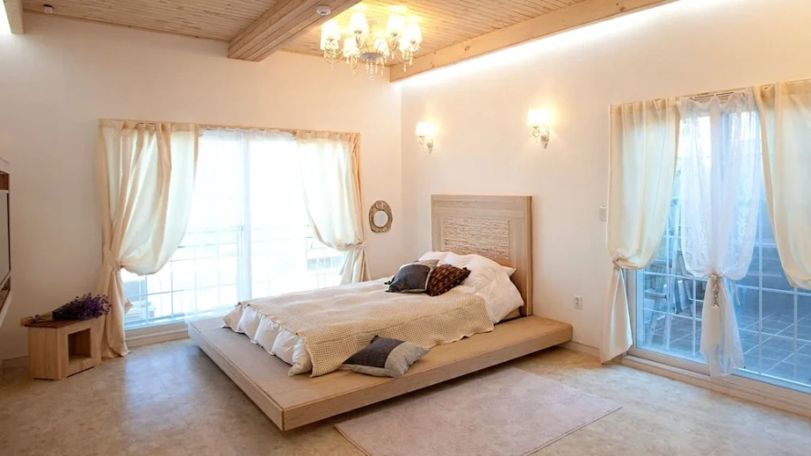 Standard room with balcony