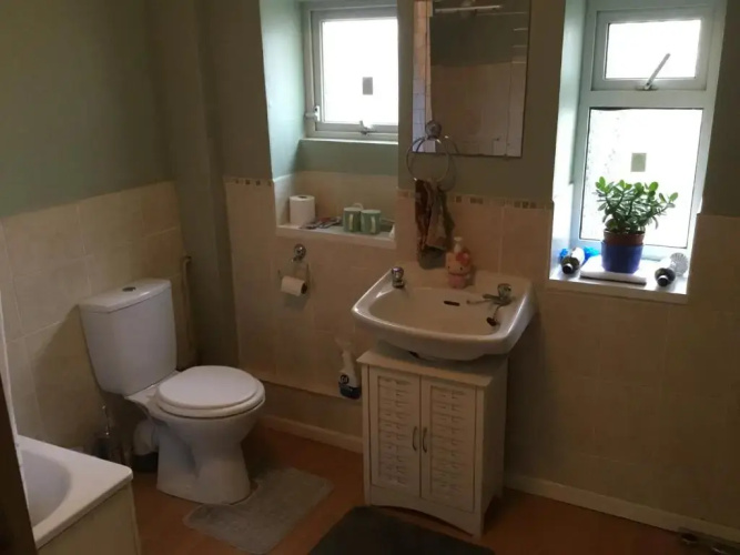 Apartment with basic equipments and shared garden