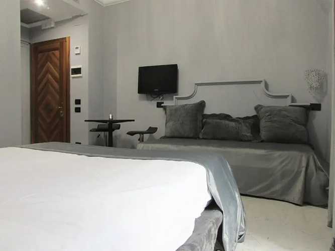 Luxury Rooms