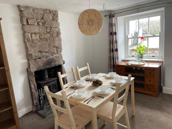 3 Bedrooms Cottage