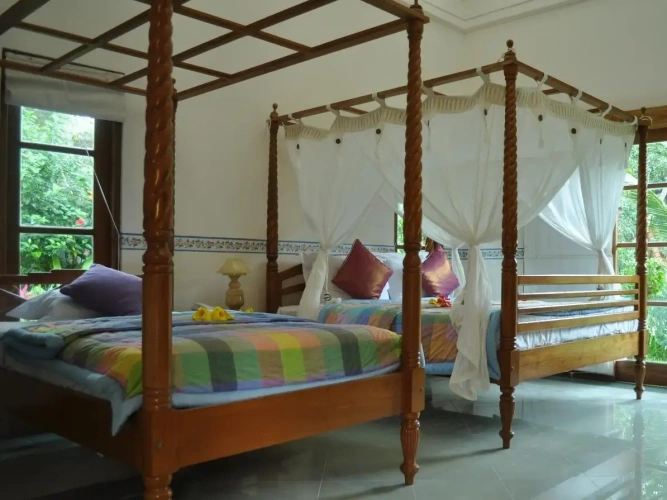 Royal Triple Suite